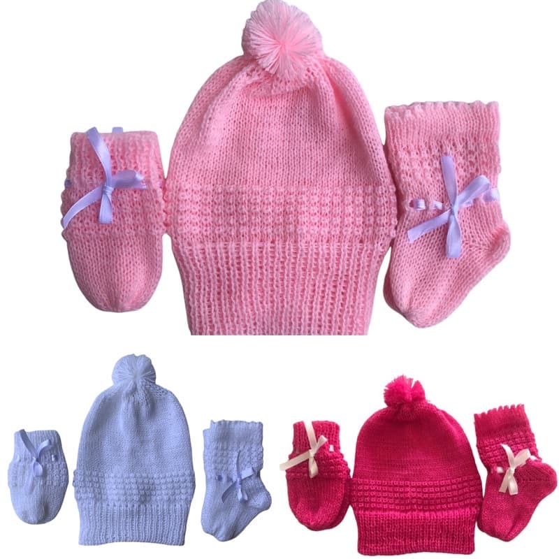 3 Kits de Bebê com Touca, Luva E Meia Tricô Feminino