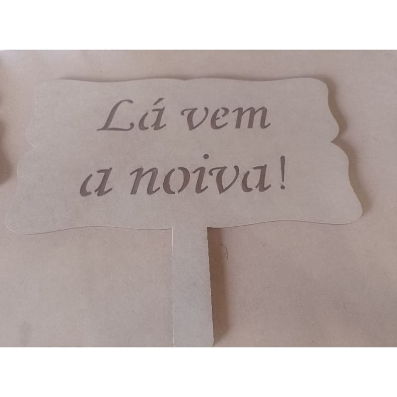 Placa para casamento personalizadas em MDF crú.