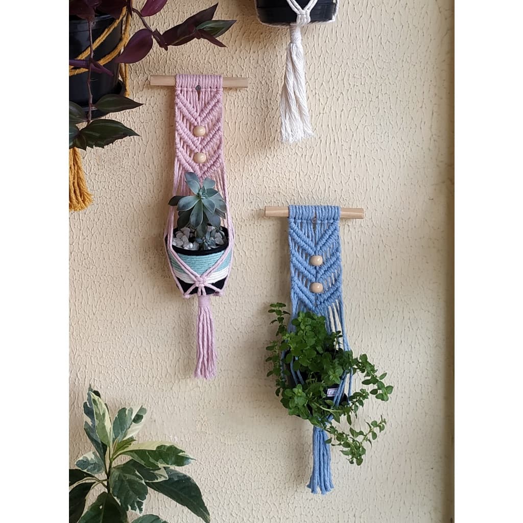 Suporte de Macrame para vasos pequenos ,suculentas e cactos.