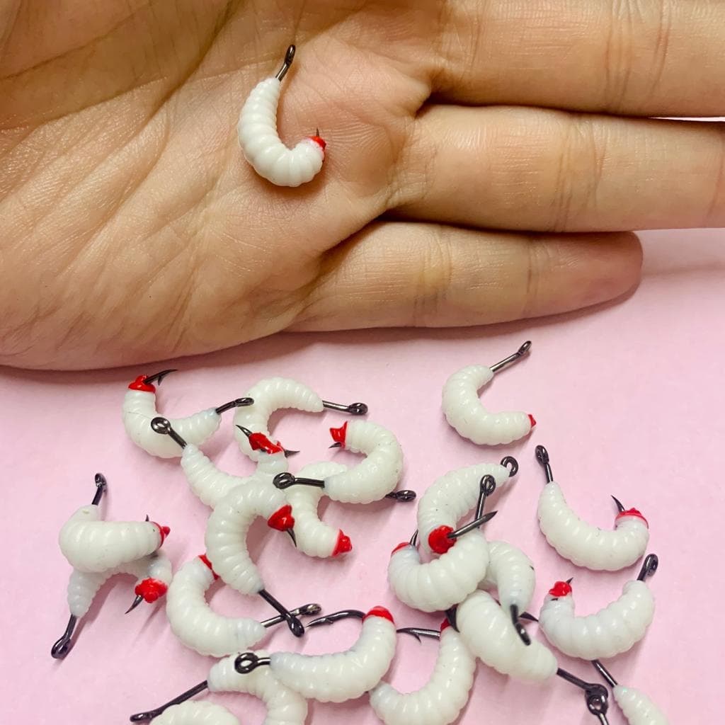 ISCA ARTIFICIAL BICHO DA LARANJA BRANCO E VERMELHO COM ANZOL PARA TILÁPIA  PARA PESCA