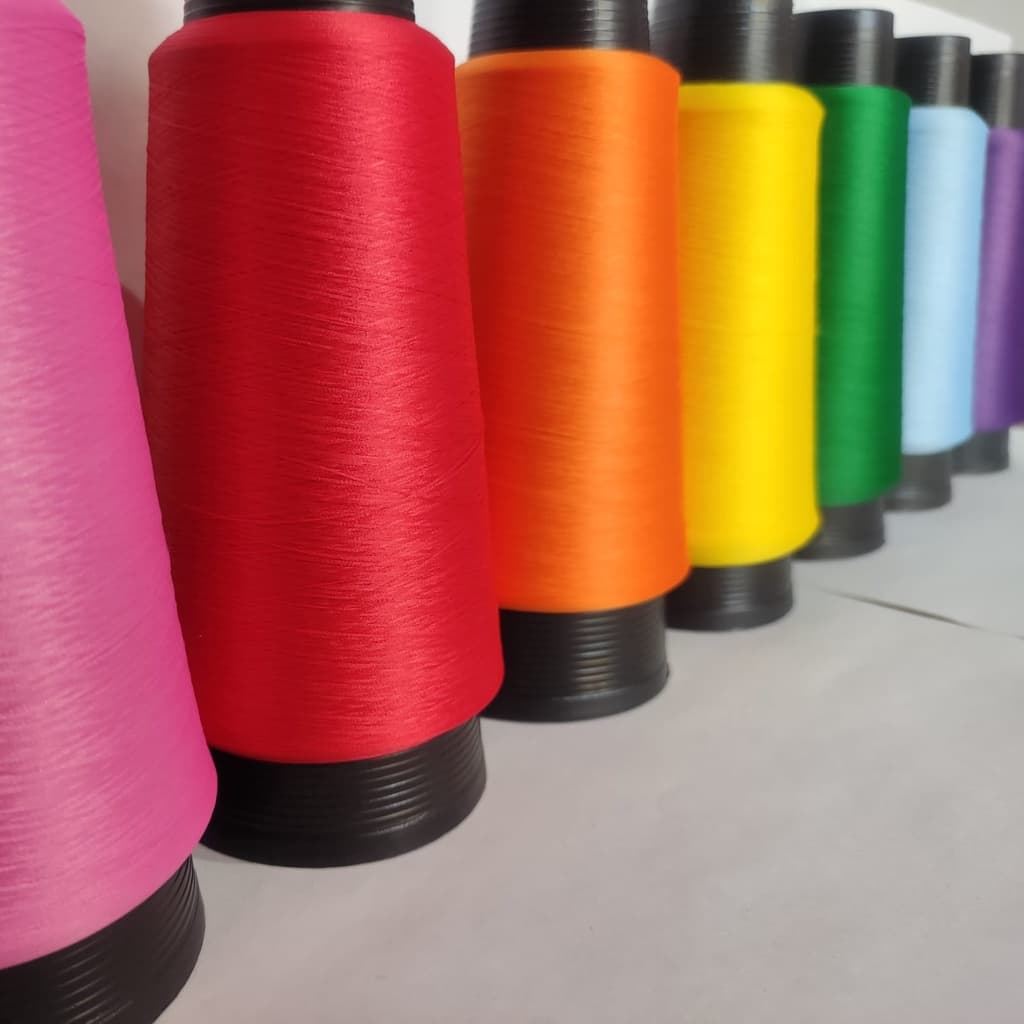 Fio Overlock Cone Para Costura 70g 100% Poliéster Cherry