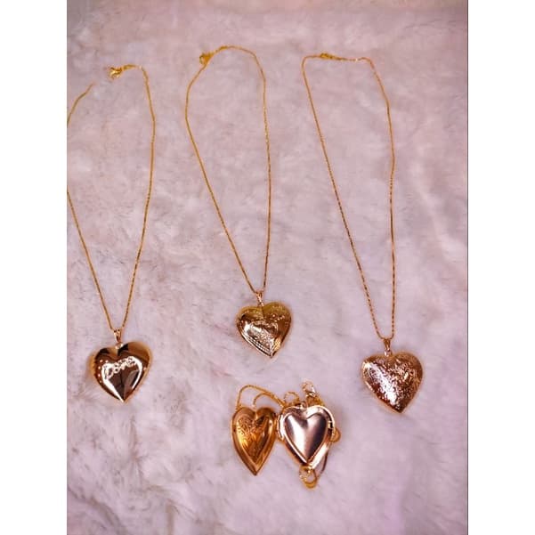 Colar Feminino Com Pingente Relicário Coração