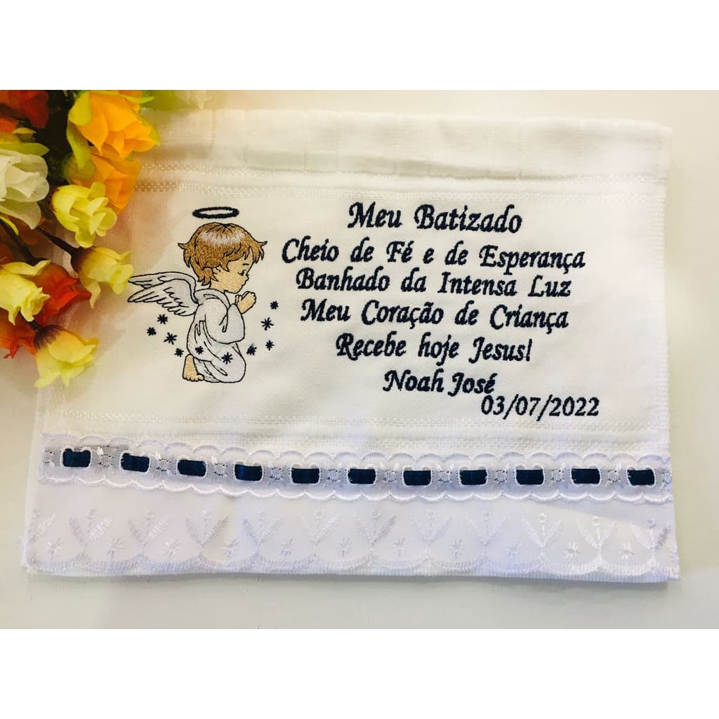 Toalha para batizado batismo eucaristia bordada e personalizada para lembrancinha e presente