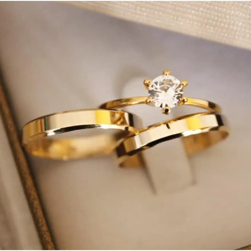 Par de aliança 4mm chanfrada casamento noivado B.D Moeda Antiga + SolitárioPar de aliança 4mm chanfrada casamento noivado B.D Moeda Antiga + Solitário