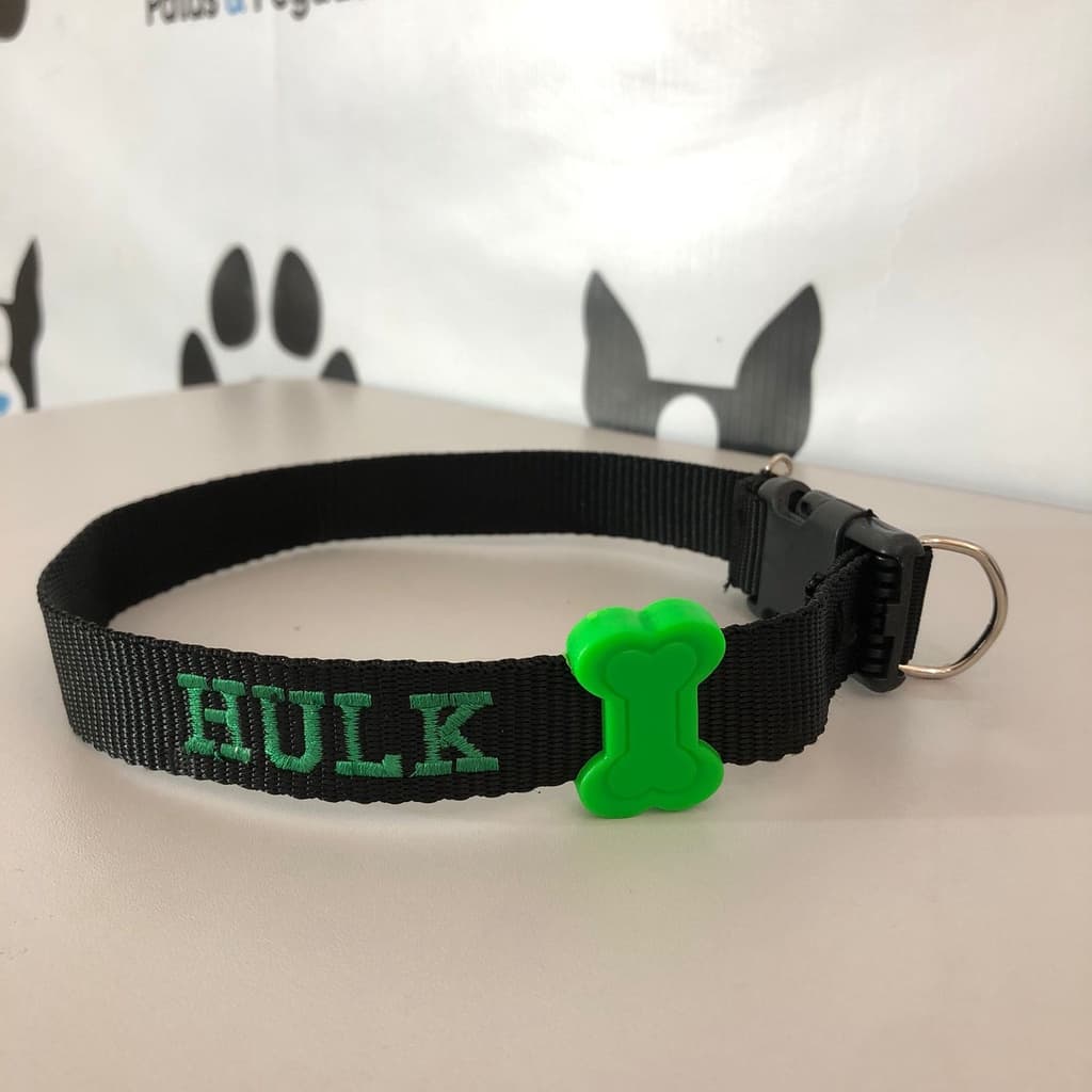 Coleira para gato e cachorro pequeno linda nao machuca resistente  vários tamanhos próprio para passeios com cachorrinhos super fofa com nome ou telefone bordado