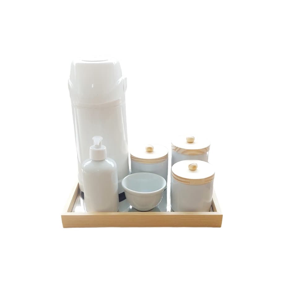 Kit Higiene Bebê Garrafa Térmica 1 Litro Pump Potes Saboneteira Molhadeira e Bandeja Espelhada.
