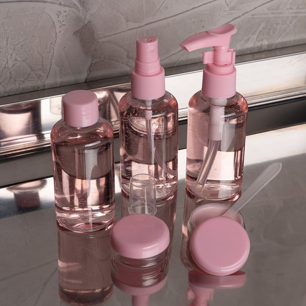 KIT PARA VIAGEM 6 PEÇAS ( SHAMPOO, CONDICIONADOR, PERFUME, CREME ENTRE OUTROS)
