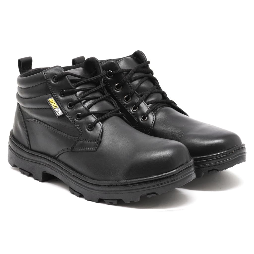 Bota de Segurança com Cadarço 100% em Couro Legítimo com CA, Sola Borracha e Bico PCV CallShoes