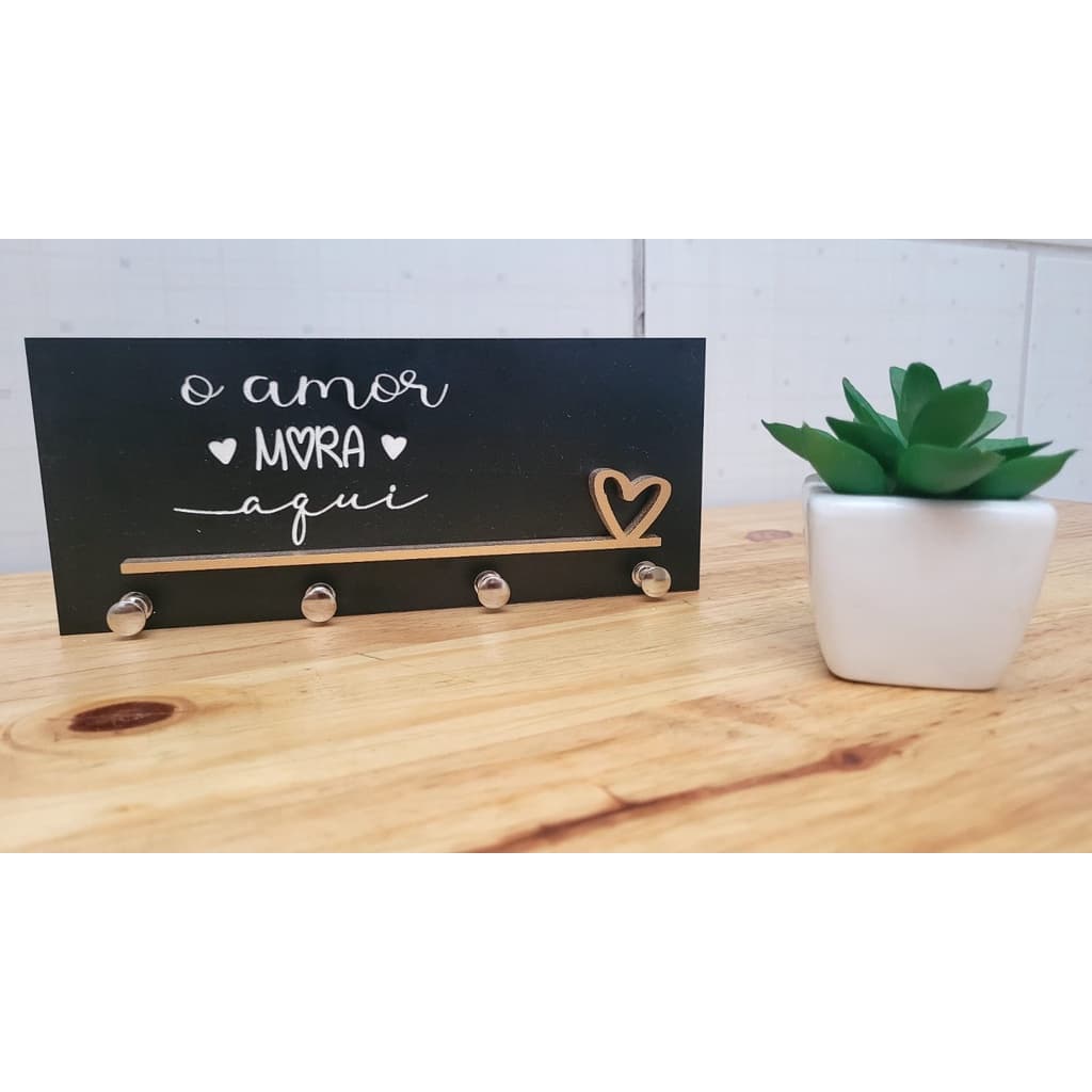 Porta Chaves De Parede MDF Preto Ou Branco Com Detalhe em Dourado - Enfeite Estante HOME
