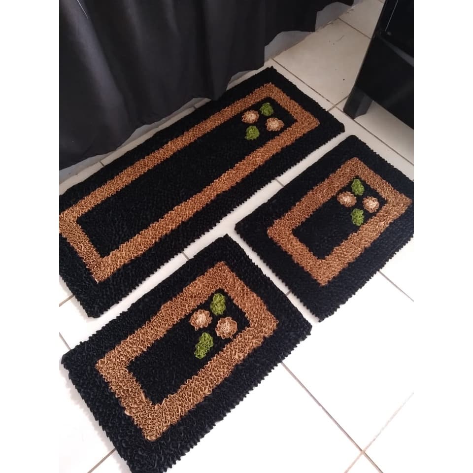 Conjunto de cozinha frufru preto e bege com flores 3 peças - artesanal decoração - passarela e tapetes