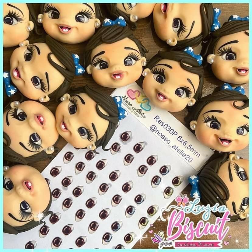 Olhos Adesivos Resinado Ref 030 para biscuit, humanizado, olho realista, topo de bolo.