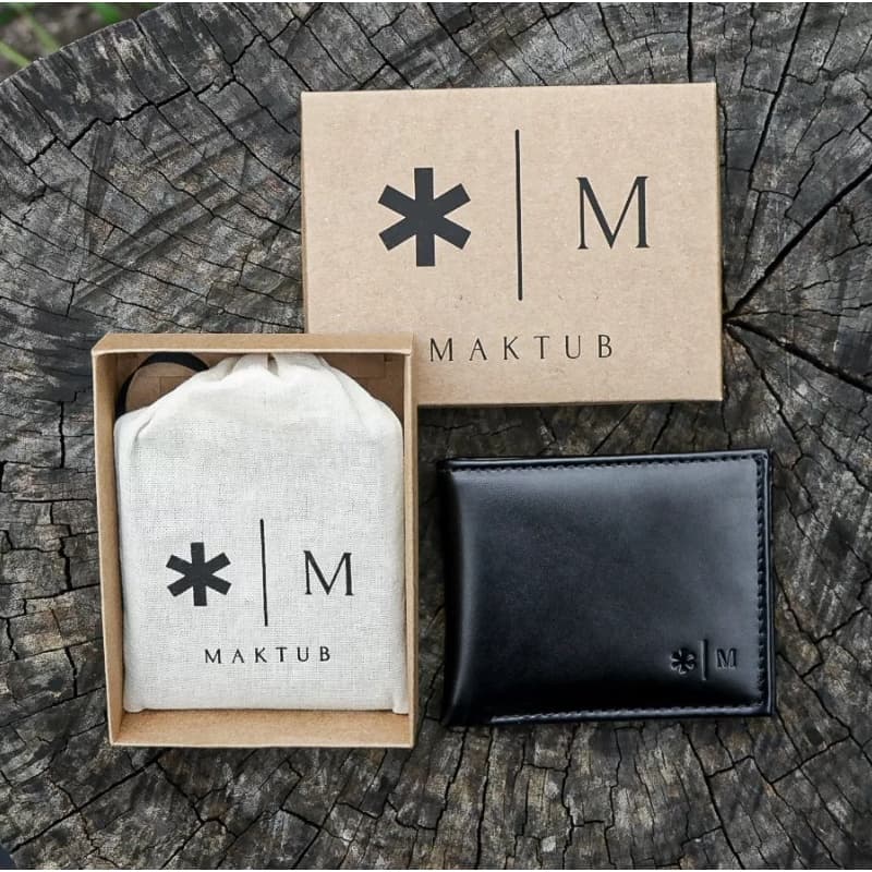 Carteira Maktub Cuba Preta 10,5 x 8,5 cm em Couro para Cartões e CNH