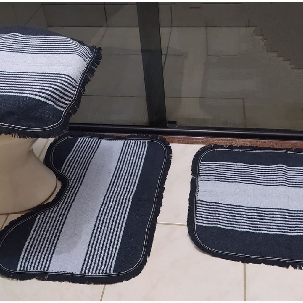 Kit 2 jogos de Tapete, Jogo De Banheiro 3 Peças Chão Piso Barato Promoção