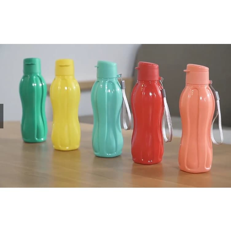 Garrafa Squeeze de Água 600ml Plástico BPA Free com Alça | Garrafa Esportiva Academia Trabalho
