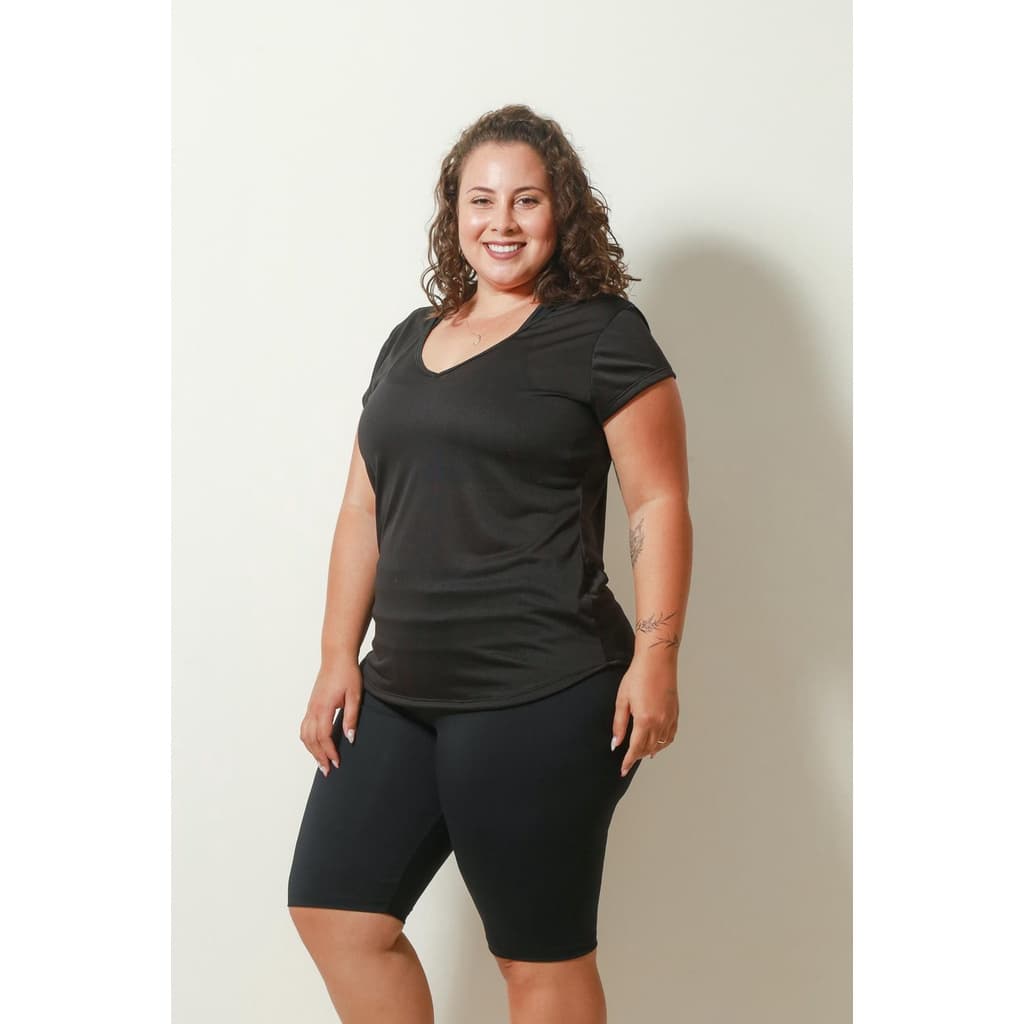 Blusa Dry fit Furadinho Plus Size Feminina Roupa de Academia Até o G5 Para Treino Curve