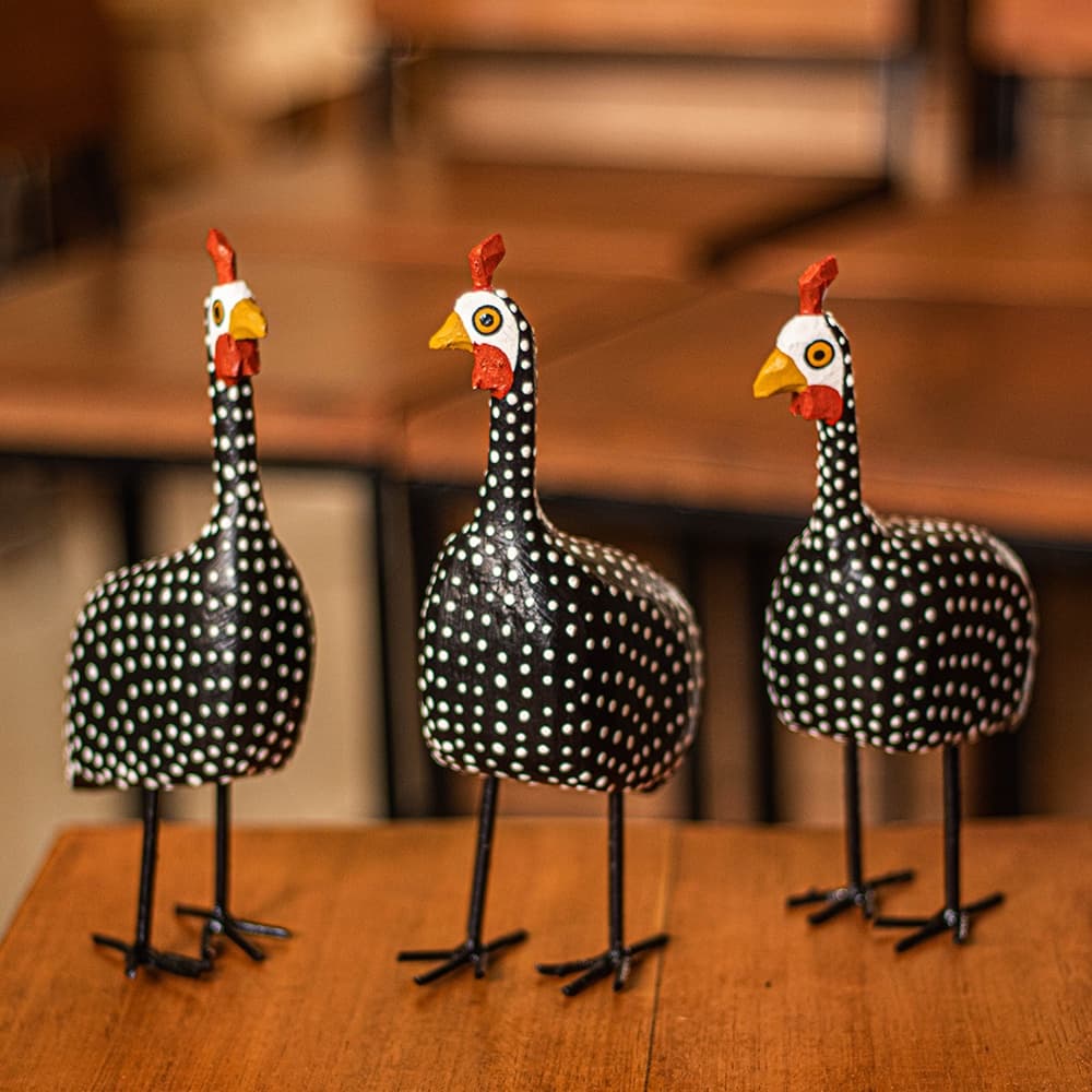 Decoração Galinha Dangola de Madeira - Decorativo Artesanal