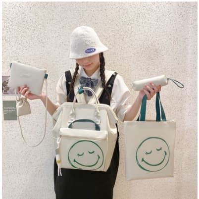KIT Mochila Moda Feminina Impermeável Multiuso [5 peças]