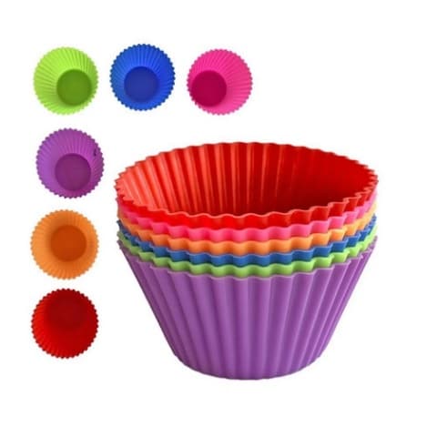 Kit 12 Forminhas De Silicone Cupcake Bolo Muffin 100% Silicone Asssadeira Com 12 Peças.