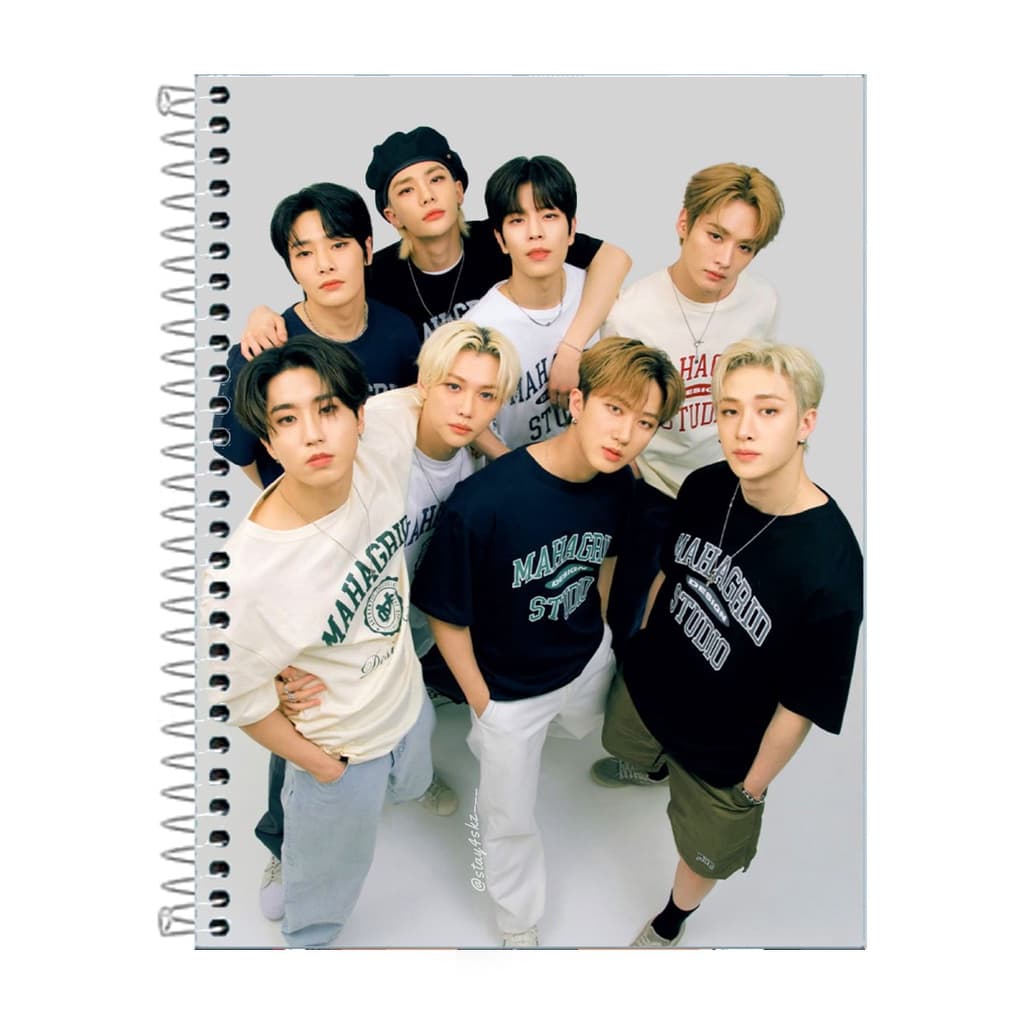 Caderno Stray Kids 1, 10 ou 20 Matérias Capa Dura