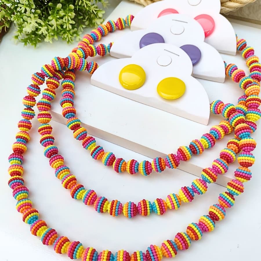 Colar Verão Colorido Com Brinco Botão De Resina
