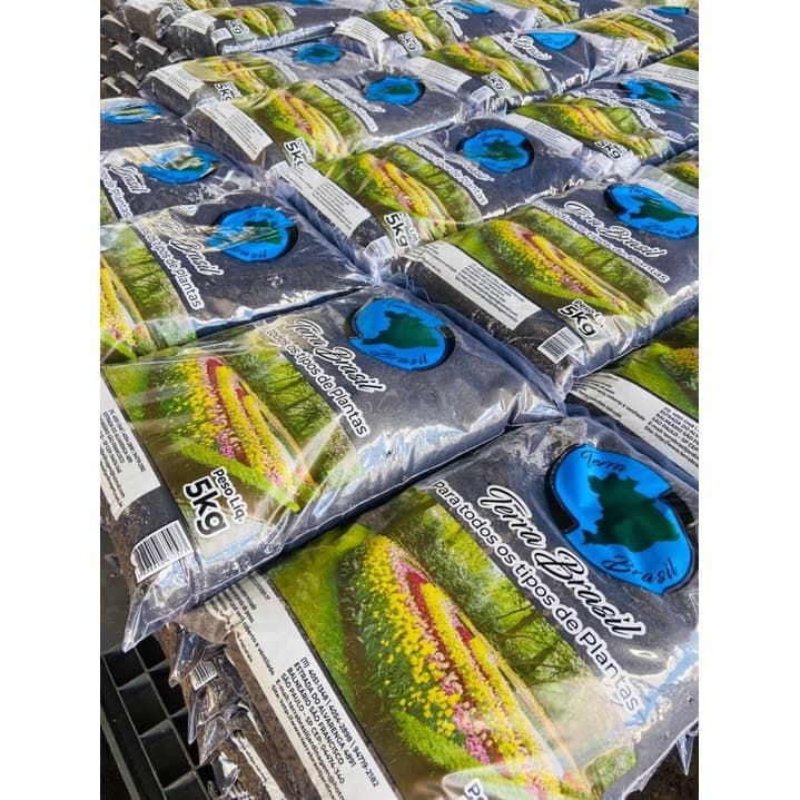 Terra adubada vegetal para Vasos,Plantas, Jardim, Hortas 5 Kg jardinagem