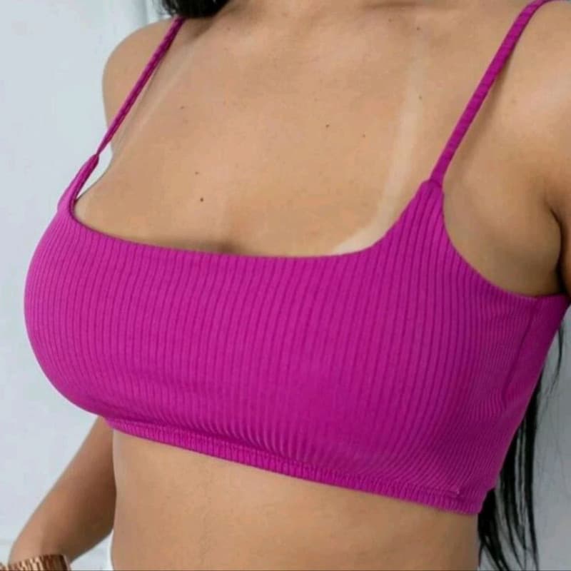 Top Cropped Canelado Alça Fina