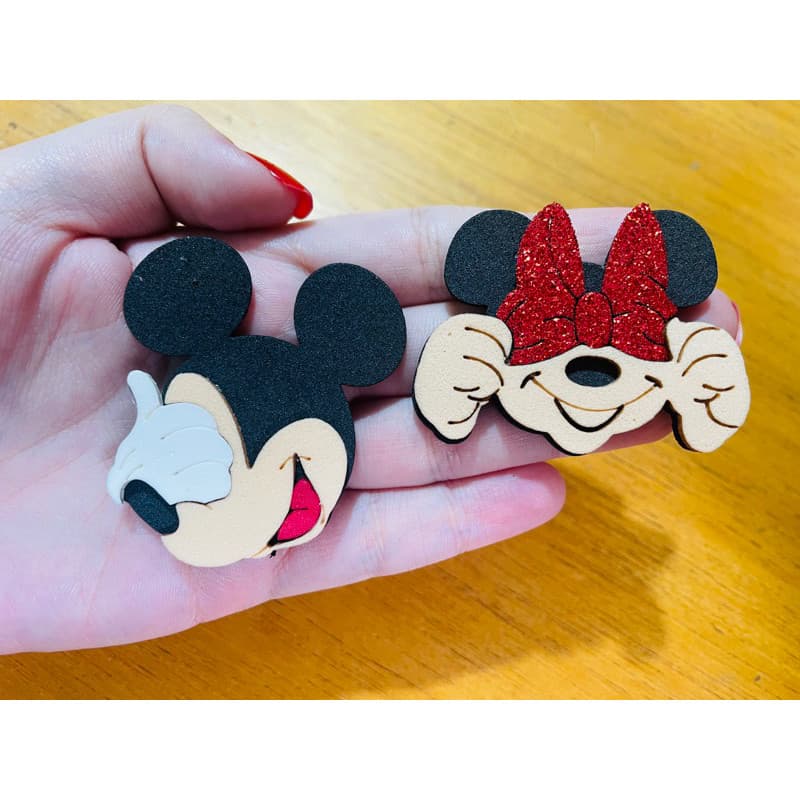 50 apliques em Eva para acessorios pet (mickey e minnie)