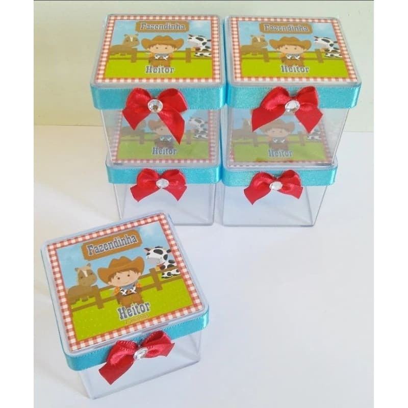 30 caixinha acrilica Personalizada 4x4cm