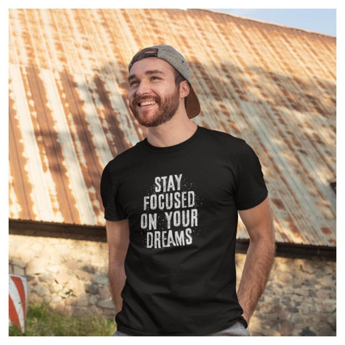 Camiseta Algodao Streetwear Stay Focused On Your Dreams Dtf