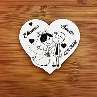 Kit Ímãs Coração com Casal MDF Personalizados – Lembrancinha para Casamento
