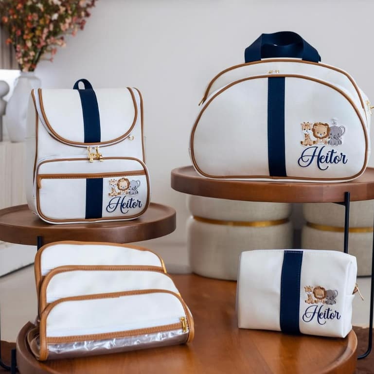 Kit Maternidade 6 Peças Bolsa, Mochila, Estojo e Três Sacos Personalizado Impermeável, Coleção Selva