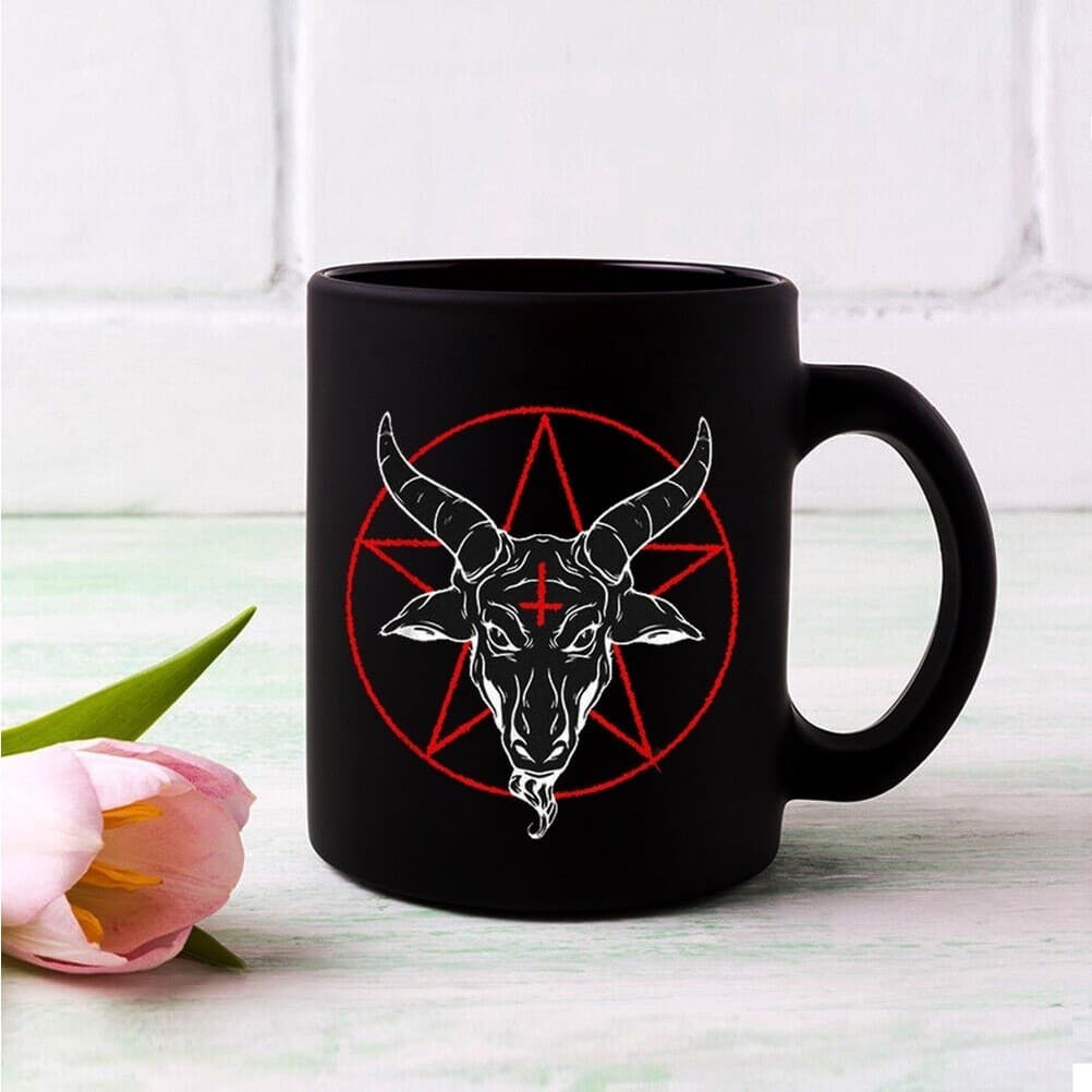Caneca Preta Baphomet Pentagrama bafome rock dark gotico