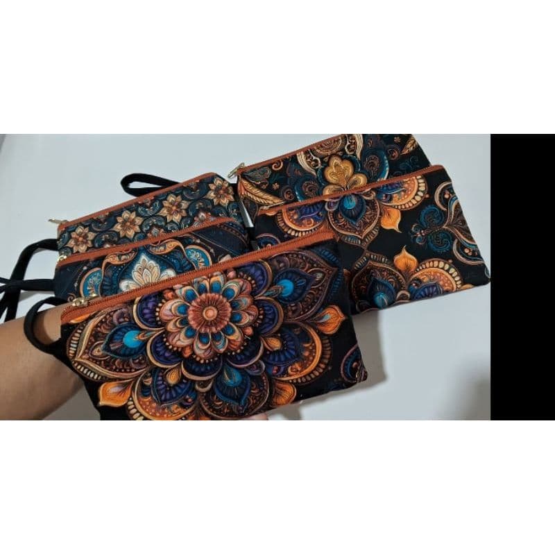 Bolsinha de Mão Feminina com Alcinha – Ideal para Celular e Cartões