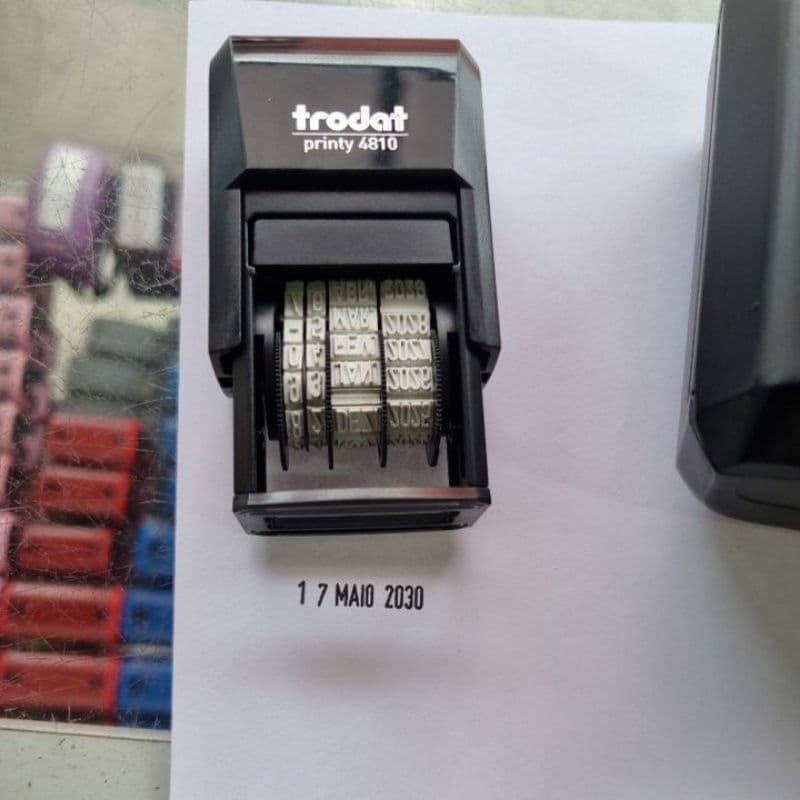 carimbo datador trodat 2,7 por 1,5cm automático