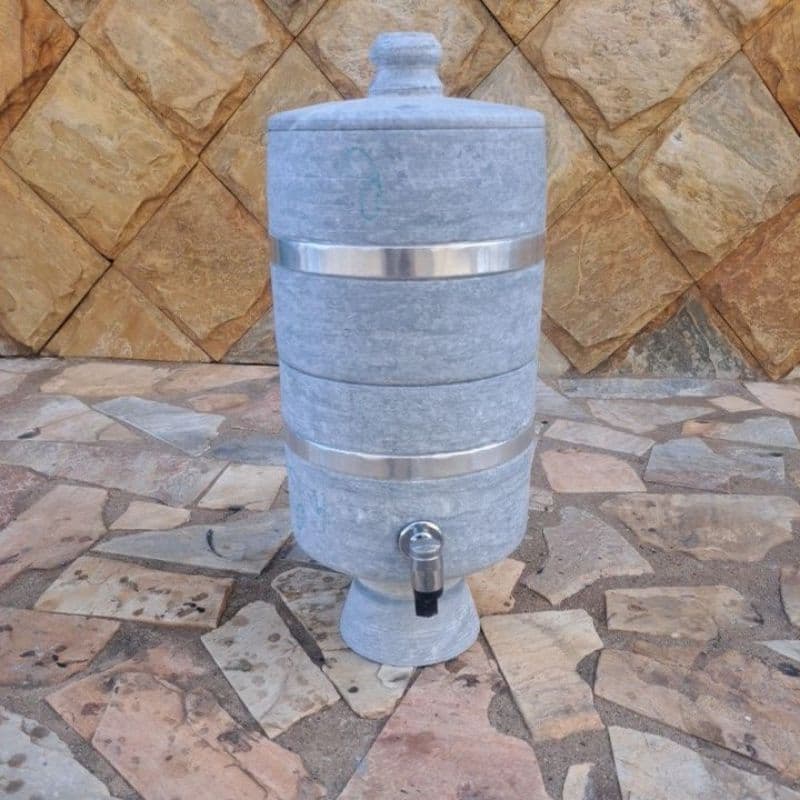 filtro de pedra, com detalhe cromado 4lts(2 em cada parte)