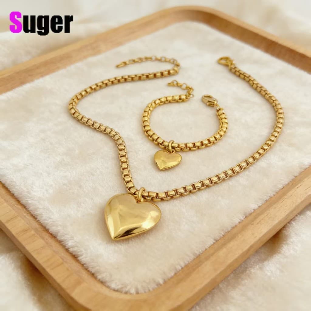 Colar de luxo com pingente de coração duplo banhado a ouro 18K - Joia feminina requintada