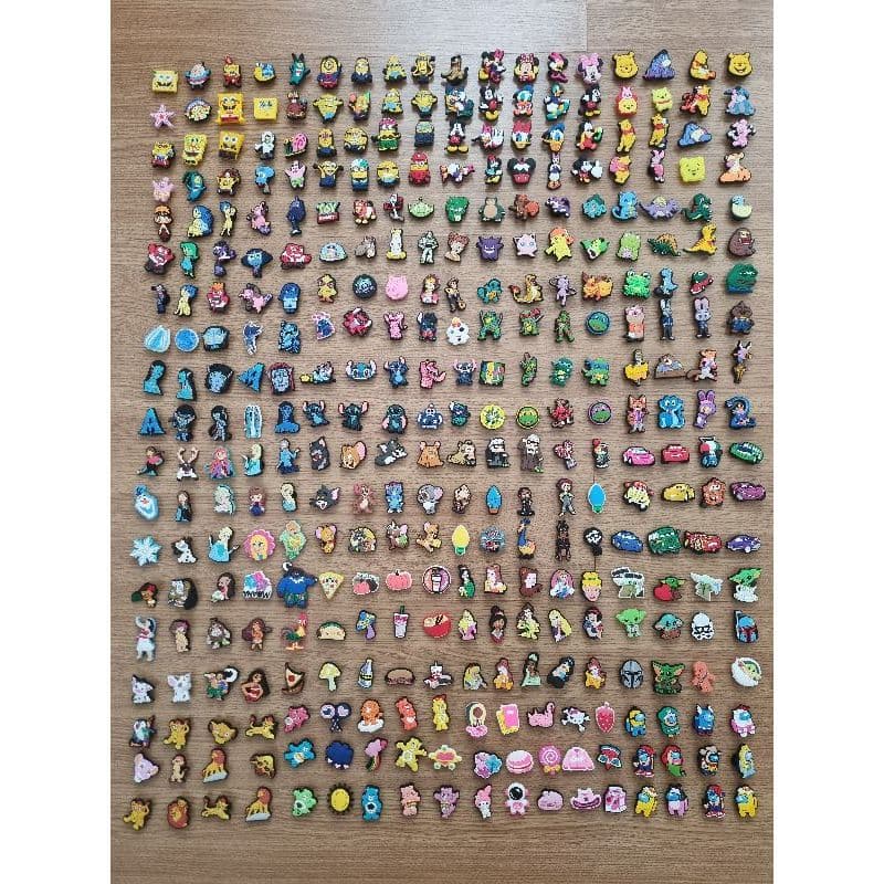 Pins Bottons Cartoon para o seu babuche