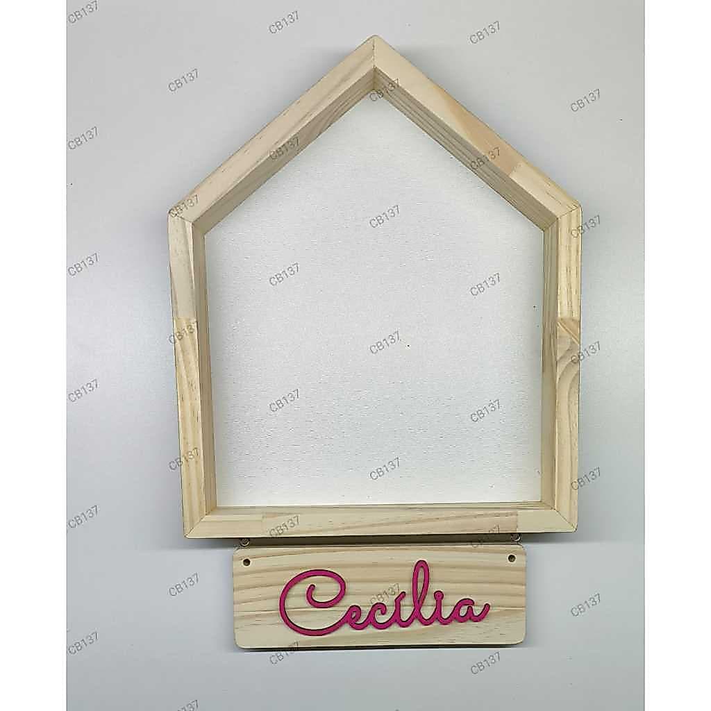 Casinha de Pinus/ Nicho com Placa e Nome em mdf Colorido (adevisado vinil)