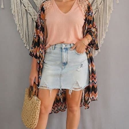 Brechó,  Saia jeans,  blusa com pérolas,  roupa feminina. pinterest,  bazar,  desapego.