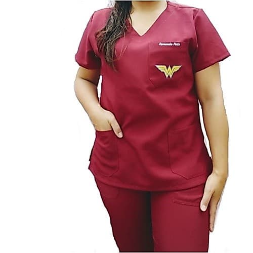Pijama Cirúrgico Plus Size Marsala- Nome Bordado Grt