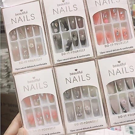 ANA1108 KIT Unha Cola Postiça Decorada Glitter Bailarina Quadrada Amendoada Francesinha Pintada Unha