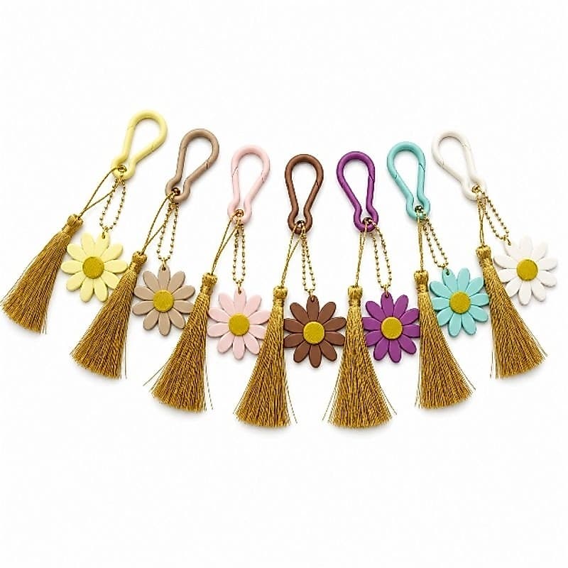 Chaveiro Flor com Mosquetão e Tassel | Lembrancinha Delicada | Brinde para Festa | Kit