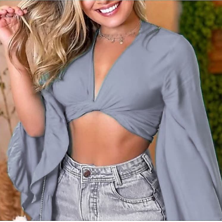 Blusa Cropped de Manga Longa Flare com Amarração Multiformas e Babado