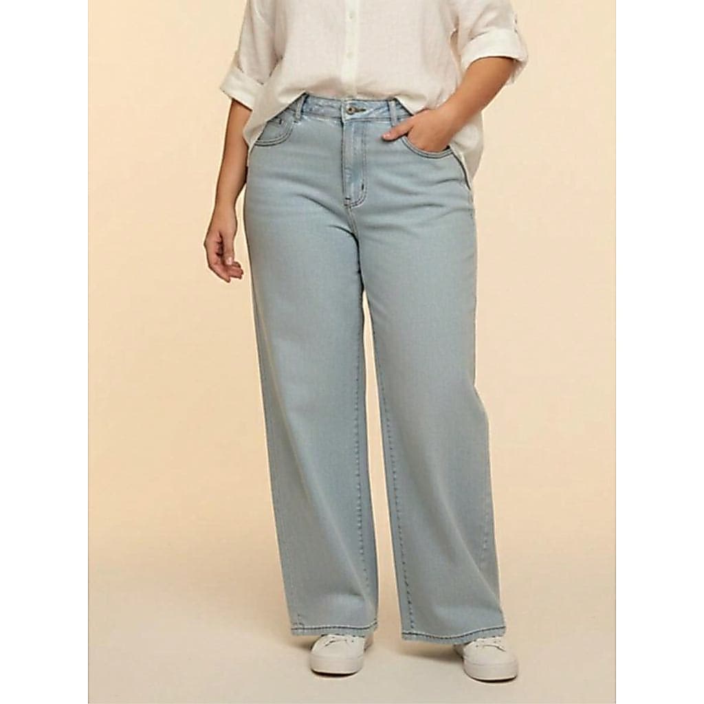 wide leg plus size lisa jeans