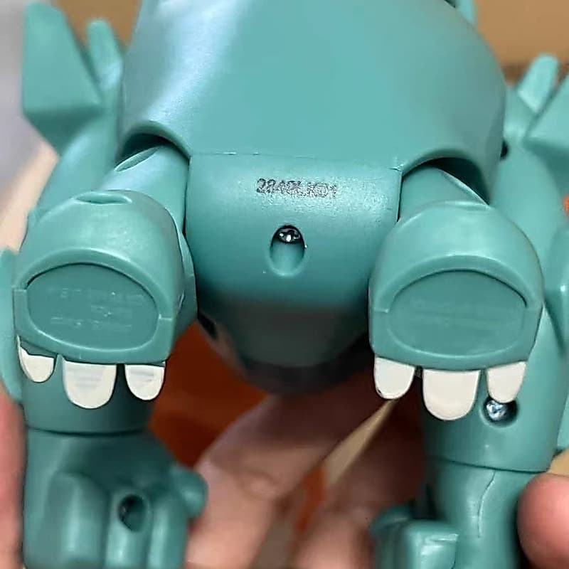 Caçador de figuras móveis em massa Monster Green Magic Joint