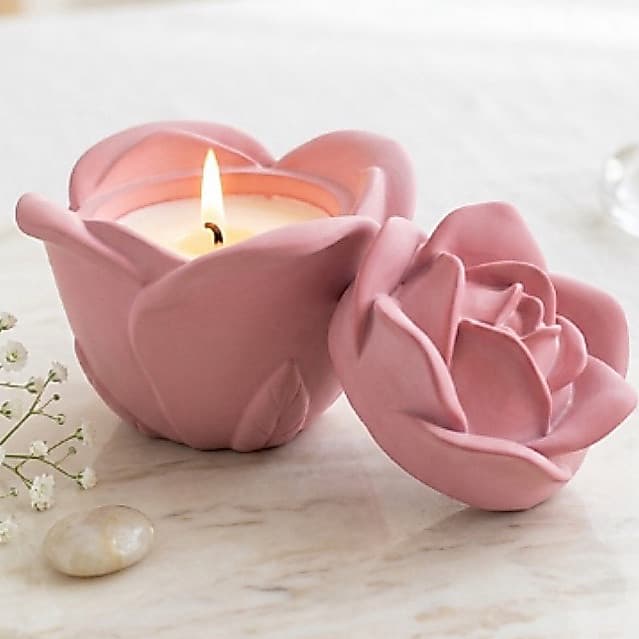 Kit 5 a 15 Velas no pote de gesso em formato  de botão de rosa