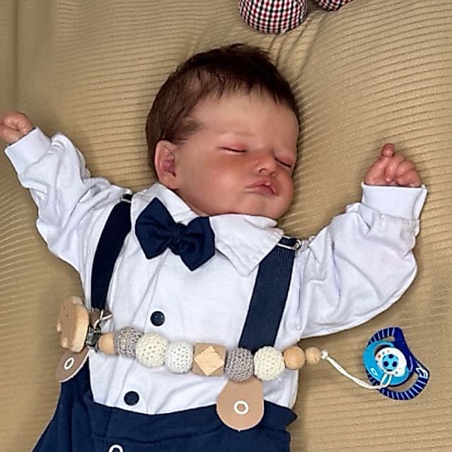 bebê Reborn rosalie menino imagem reais do bebê