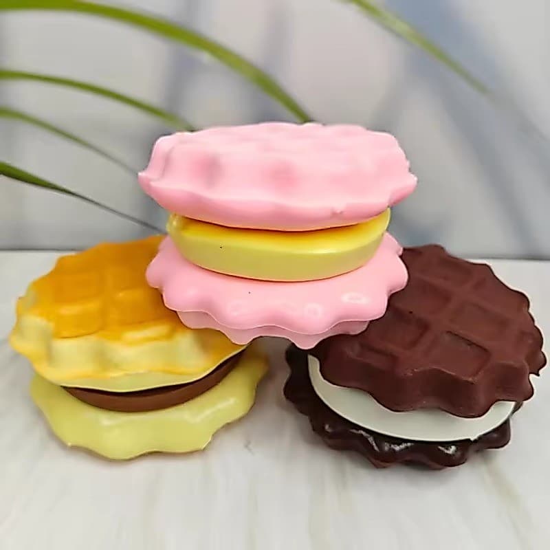1 Pcs Recuperação Lenta Pitada Desenho Animado Em Camadas Sanduíche Bolo Squeeze Toy Biscoito Modelo De Descompressão Ad