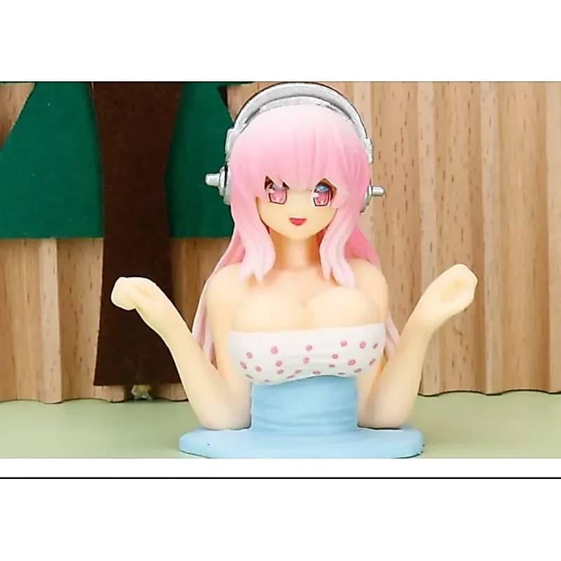 Boneco Menina Do Peito Balançando Pra Carro 1 Peça
