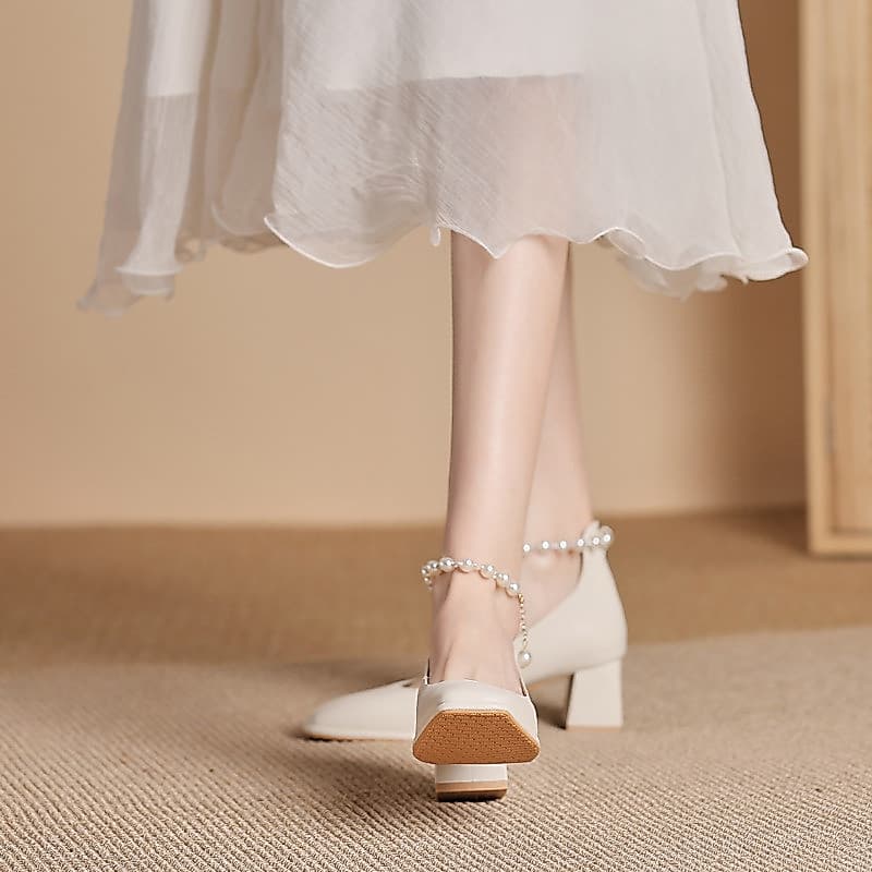 Sapatos femininos de nicho com salto grosso, estilo francês de início de primavera, novos saltos altos Mary Jane 2026, e